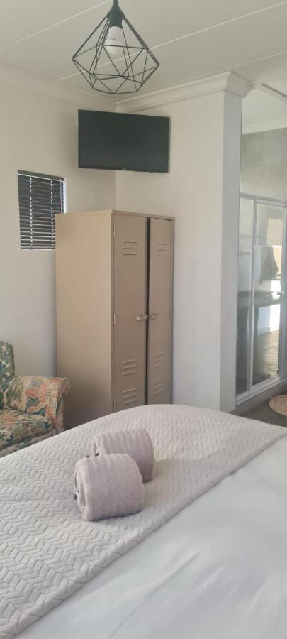 Dewdrop Farm Stay Ermelo Luaran gambar